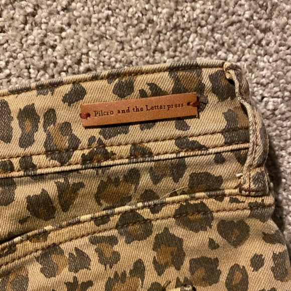 Anthropologie Pilcro & The Letterpress Hyphen Leopard Print Shorts - Picture 4 of 6